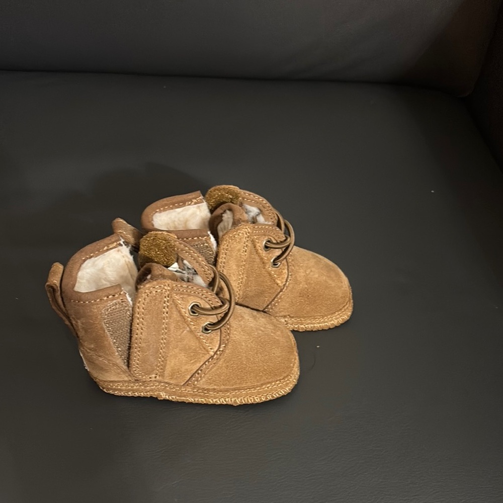 Baby Neumel Uggs